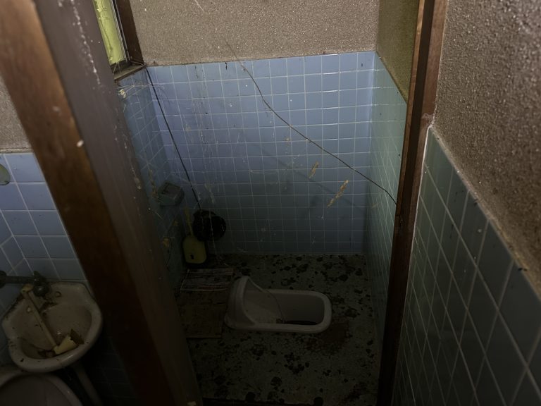 detached 美濃市小倉