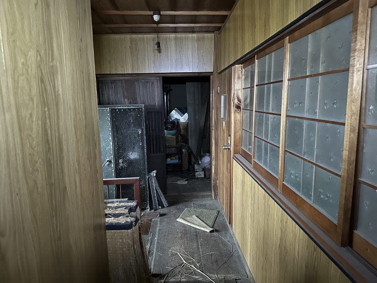 detached 美濃市小倉