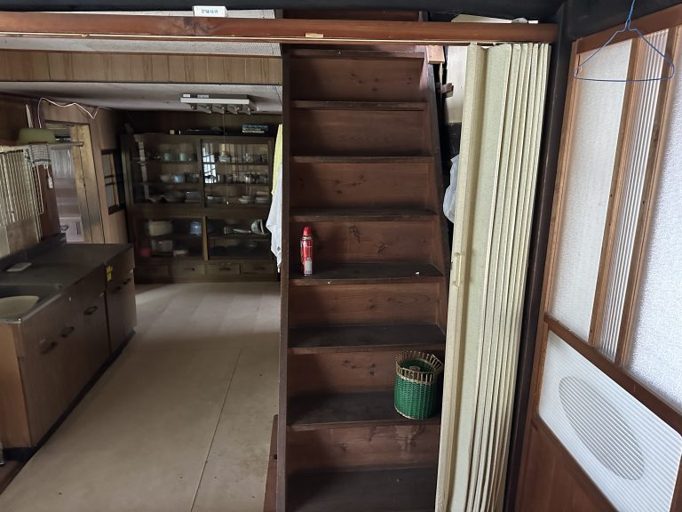 detached 美濃市長瀬