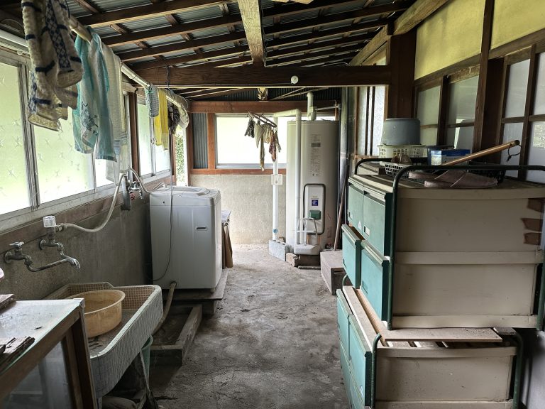 detached 美濃市長瀬