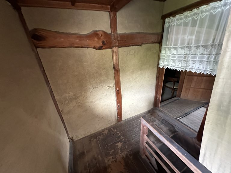 detached 美濃市長瀬