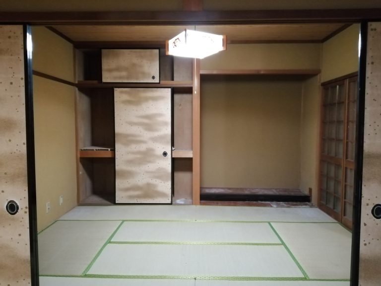 detached 美濃市乙狩