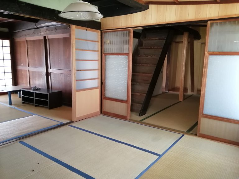 detached 美濃市上条