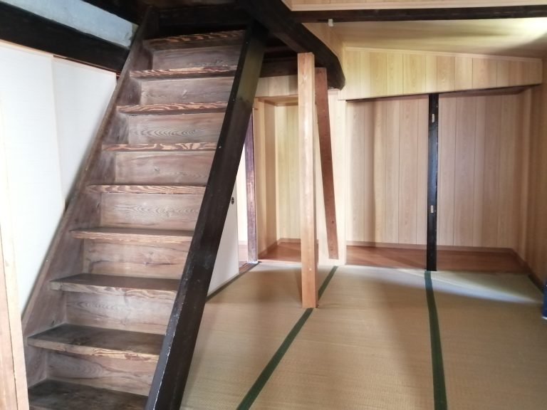 detached 美濃市上条